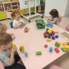 Игра в мяч. Игра – занятие со строительным материалом. Группа "Снежинка"