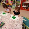 Художественно-эстетическое развитие. Лепка «Съешь моего яблочка (налеп из пластилина)»