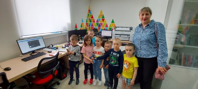 Экскурсия в библиотеку.